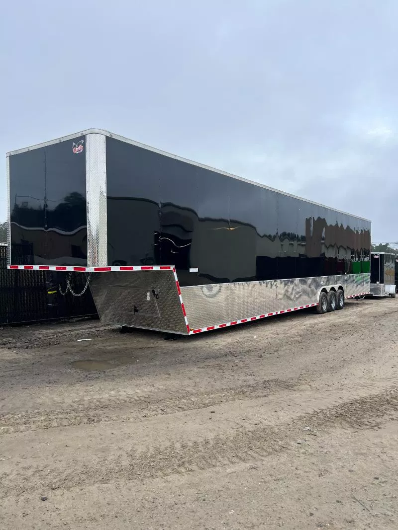 2024 Quality Gooseneck Trailer 8.5x52TTA5