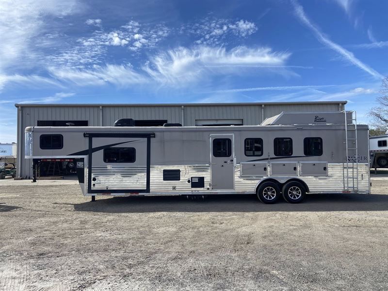 2018 Bison Ranger 4 Horse 13' Living Quarters