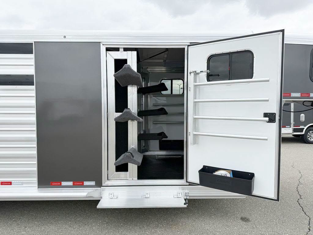 2027 Cimarron Lonestar – PREMIUM STOCK GOOSENECK TRAILER